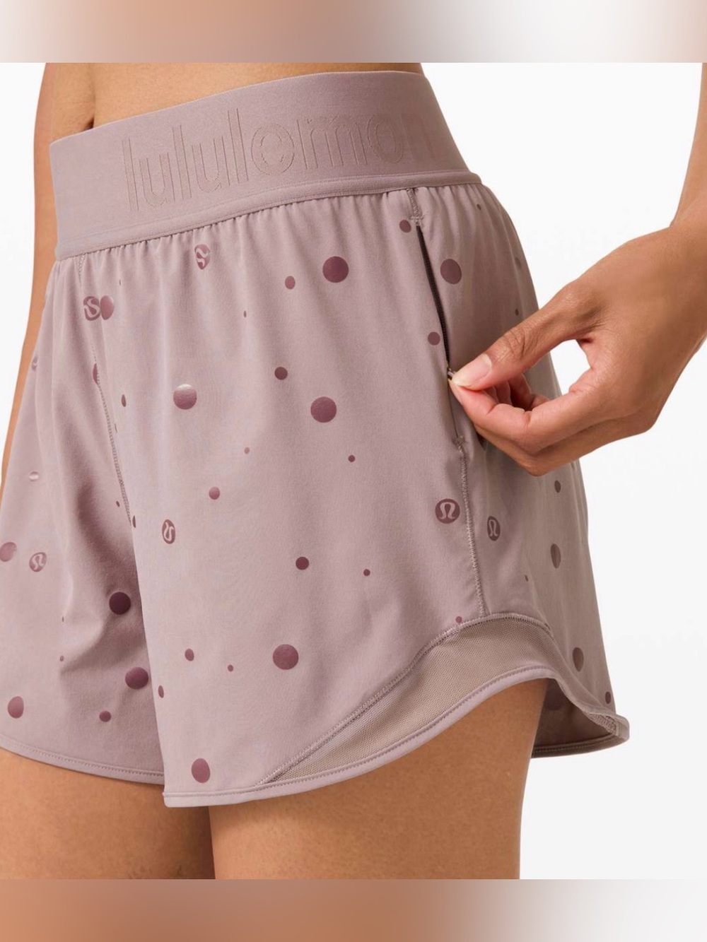 Lululemon Hotty Hot Short 4" *Logo in Poco Logo Foil Violet Verbena
